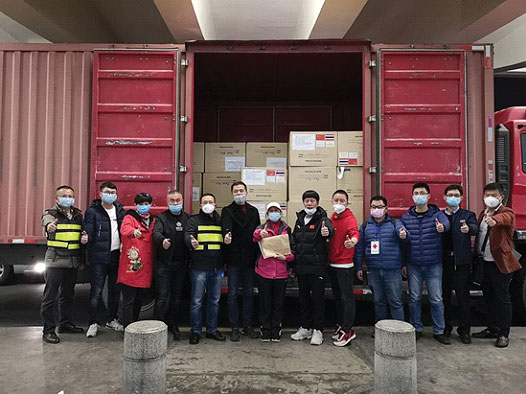 泰国石狮商会为故国抗击疫情捐献医疗物质 泰国石狮商会为故国抗击疫情捐献医疗物质