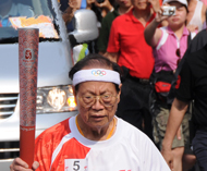 吳宏豐——華人社團代表中跑第一棒