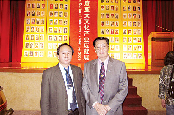 「亚太文化产业成就提名展」开幕泰中艺联会长蔡义批前往吉隆坡参加展览并担任评委