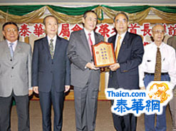 九属会馆荣誉首长联谊会举行第101次吉祥餐会