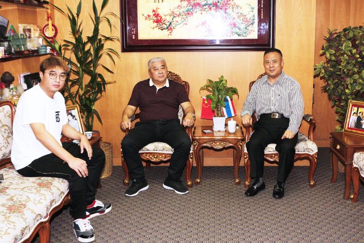 李桂雄会长欢迎广东省揭阳商会林榜昭会长莅泰访问考察