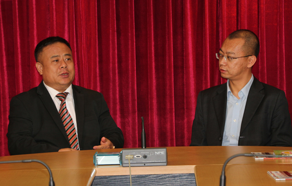 中建材国际公司曹旭初访问青商会